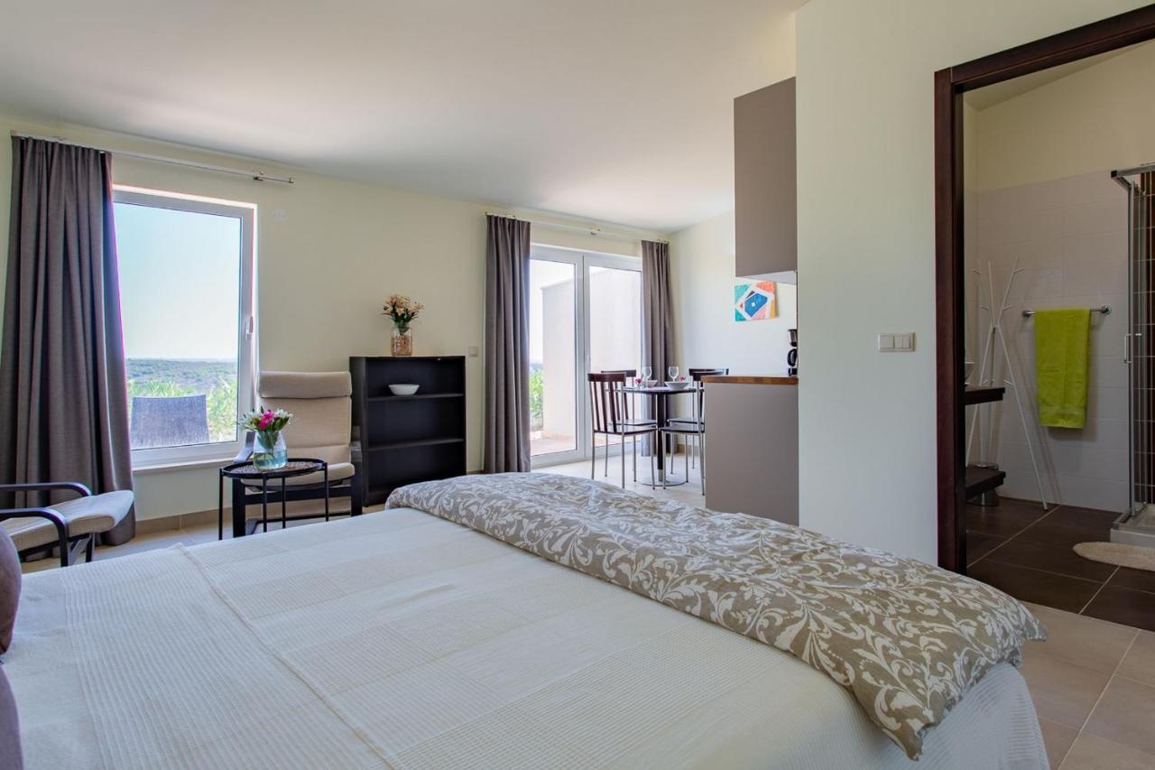 Corte Velada Guest House By Lovelystay 拉哥斯 外观 照片