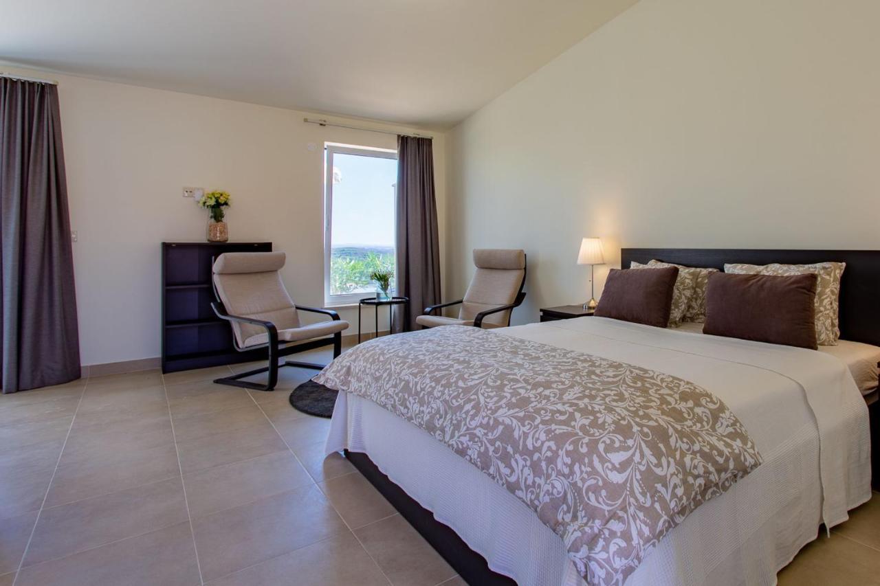 Corte Velada Guest House By Lovelystay 拉哥斯 外观 照片