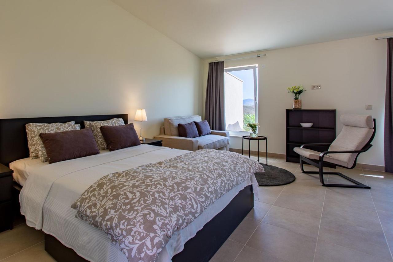 Corte Velada Guest House By Lovelystay 拉哥斯 外观 照片