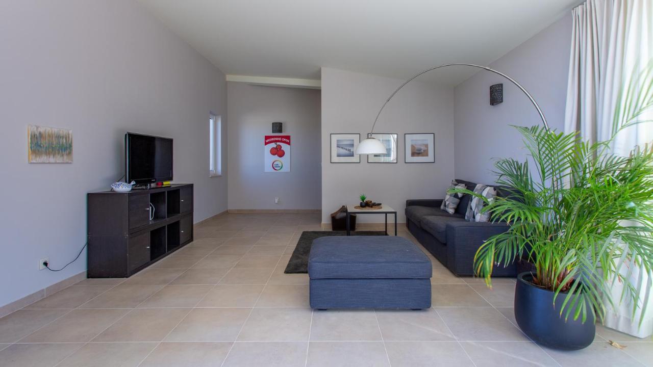 Corte Velada Guest House By Lovelystay 拉哥斯 外观 照片
